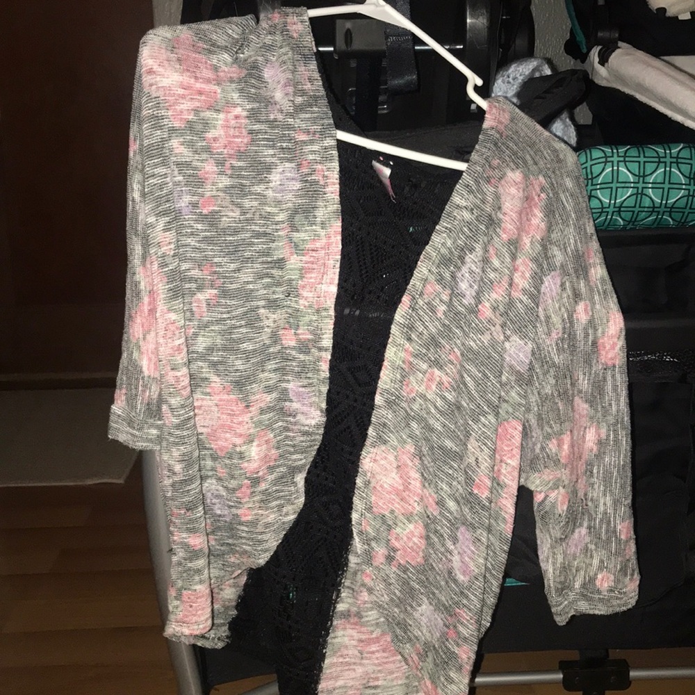 Flower design cardigan